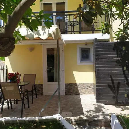 بيت للعطل Minos Skála Marión