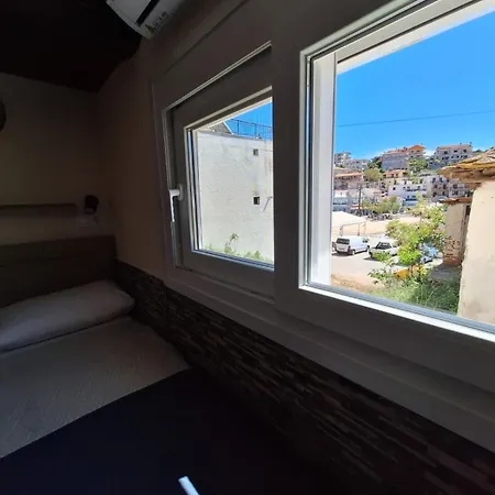 Holiday home Sweet Maisonette